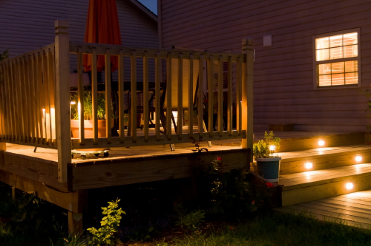 Everstone Electrical Garden and decking lighting